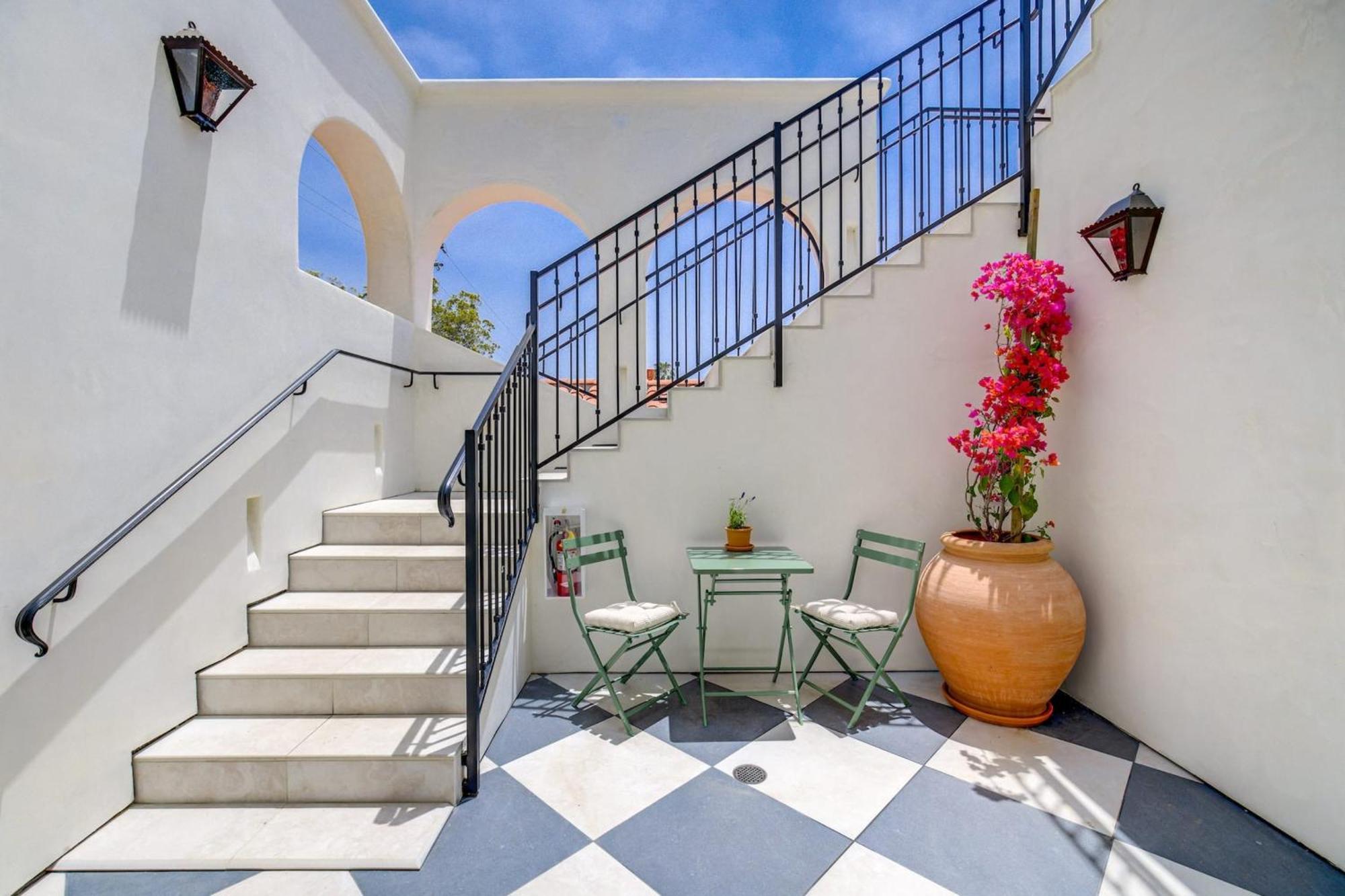 Casa De La Vina - Boutique Apartments In Downtown Santa Barbara Esterno foto